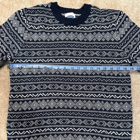 EUC Men’s Patterned Old Navy Sweater S - Picture 3 of 7